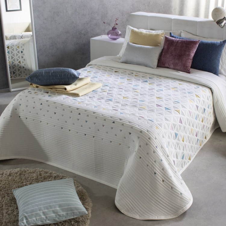 BRYTON Bedspread By Reig MArti BRYTON Bedspread By Reig MArti